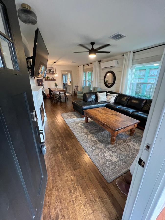Downtown Williams, Walk Everywhere, Remodeled Exteriör bild